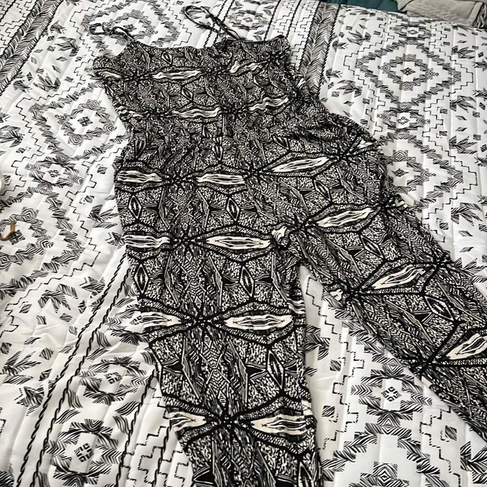 Mind Code Adjustable Spaghetti Strap Romper Size L - image 1